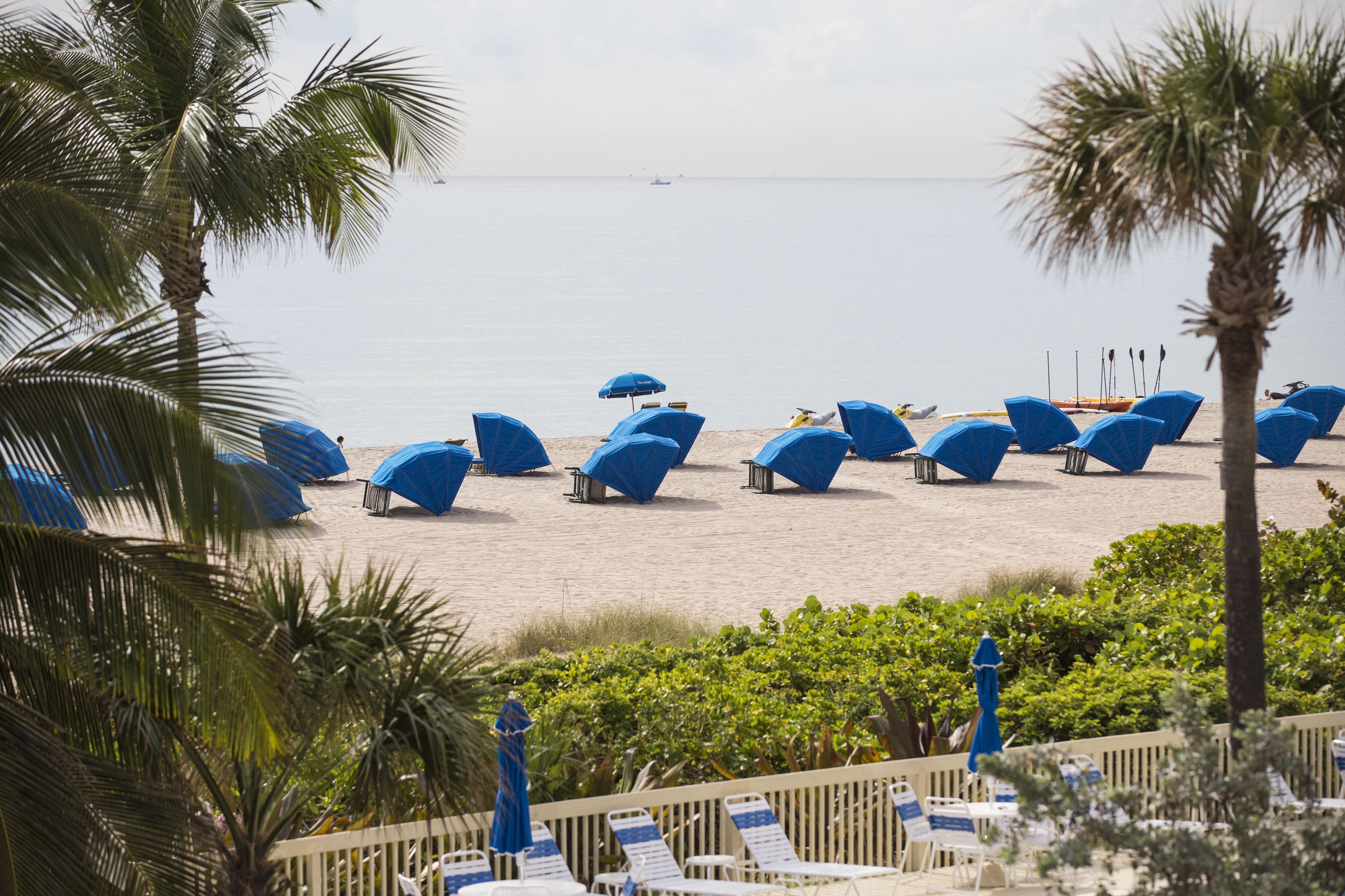 La Costa Beach Club Pompano Beach Exterior photo