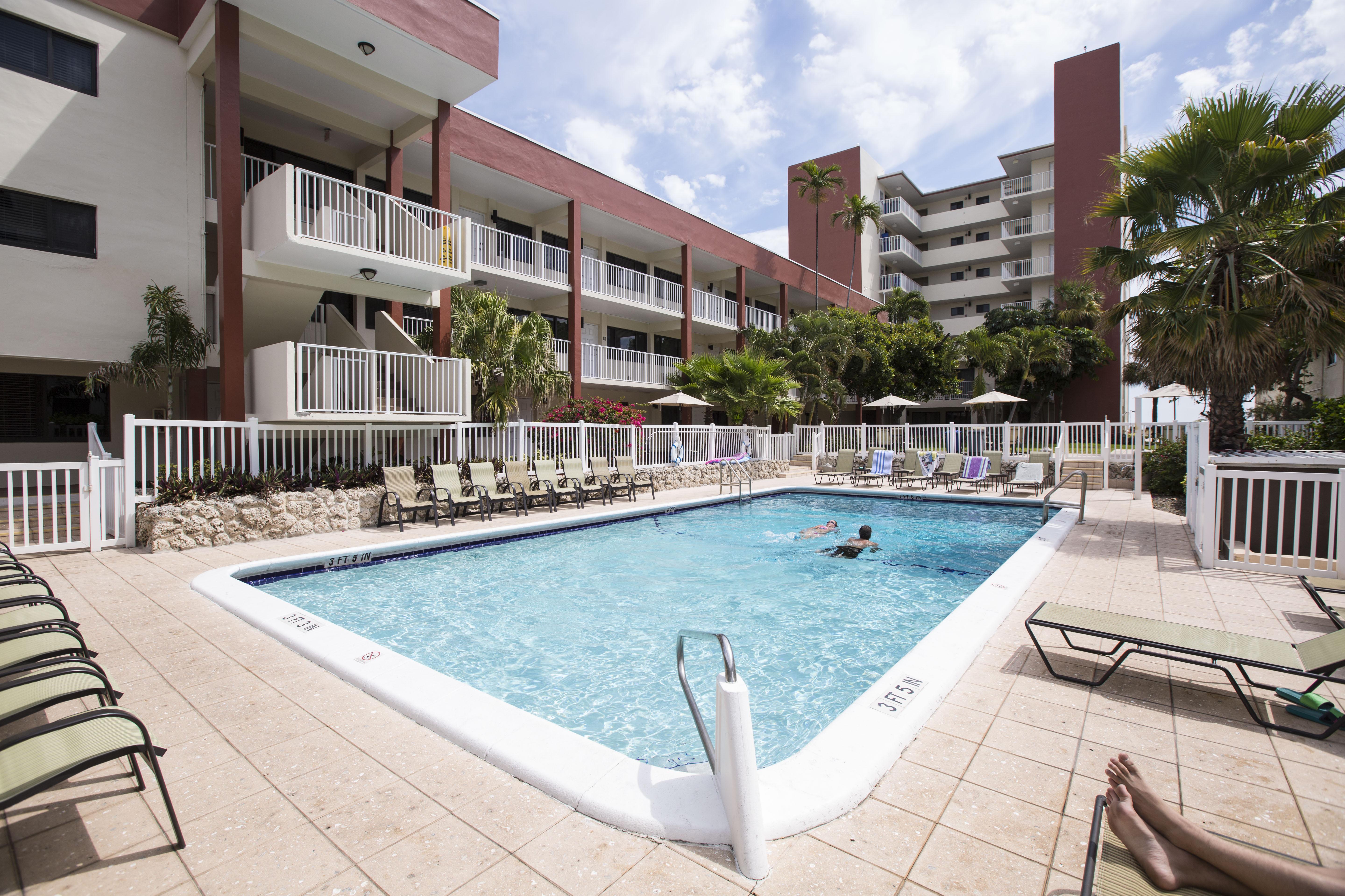 La Costa Beach Club Pompano Beach Exterior photo