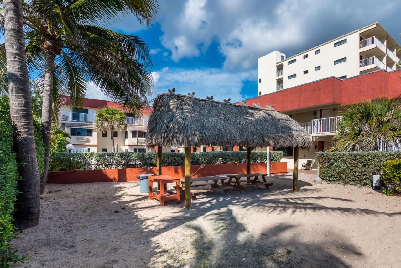 La Costa Beach Club Pompano Beach Exterior photo